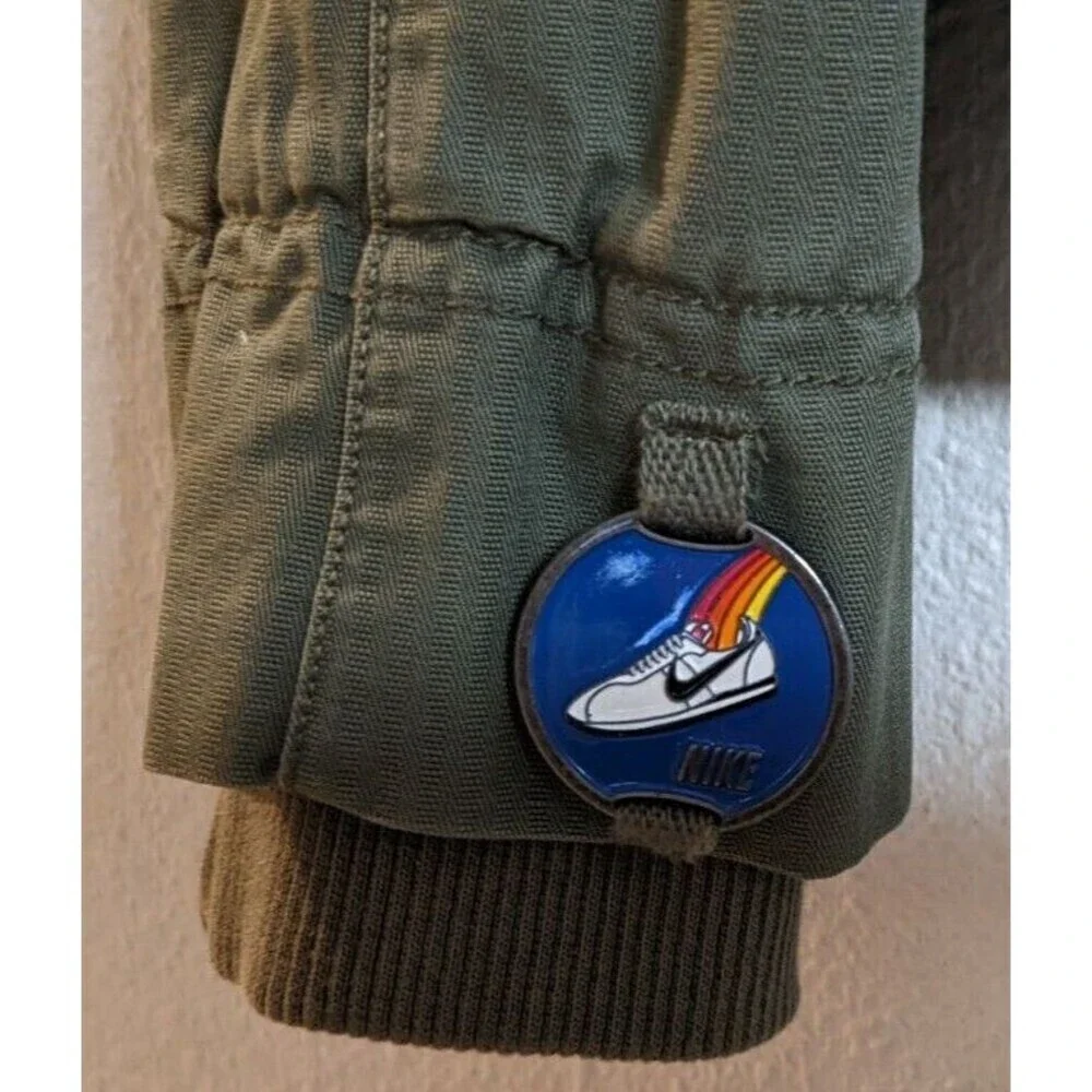 Women's NIKE Sportswear Jacket Terry Lined w/ Metal Sneaker Rainbow Charm Small